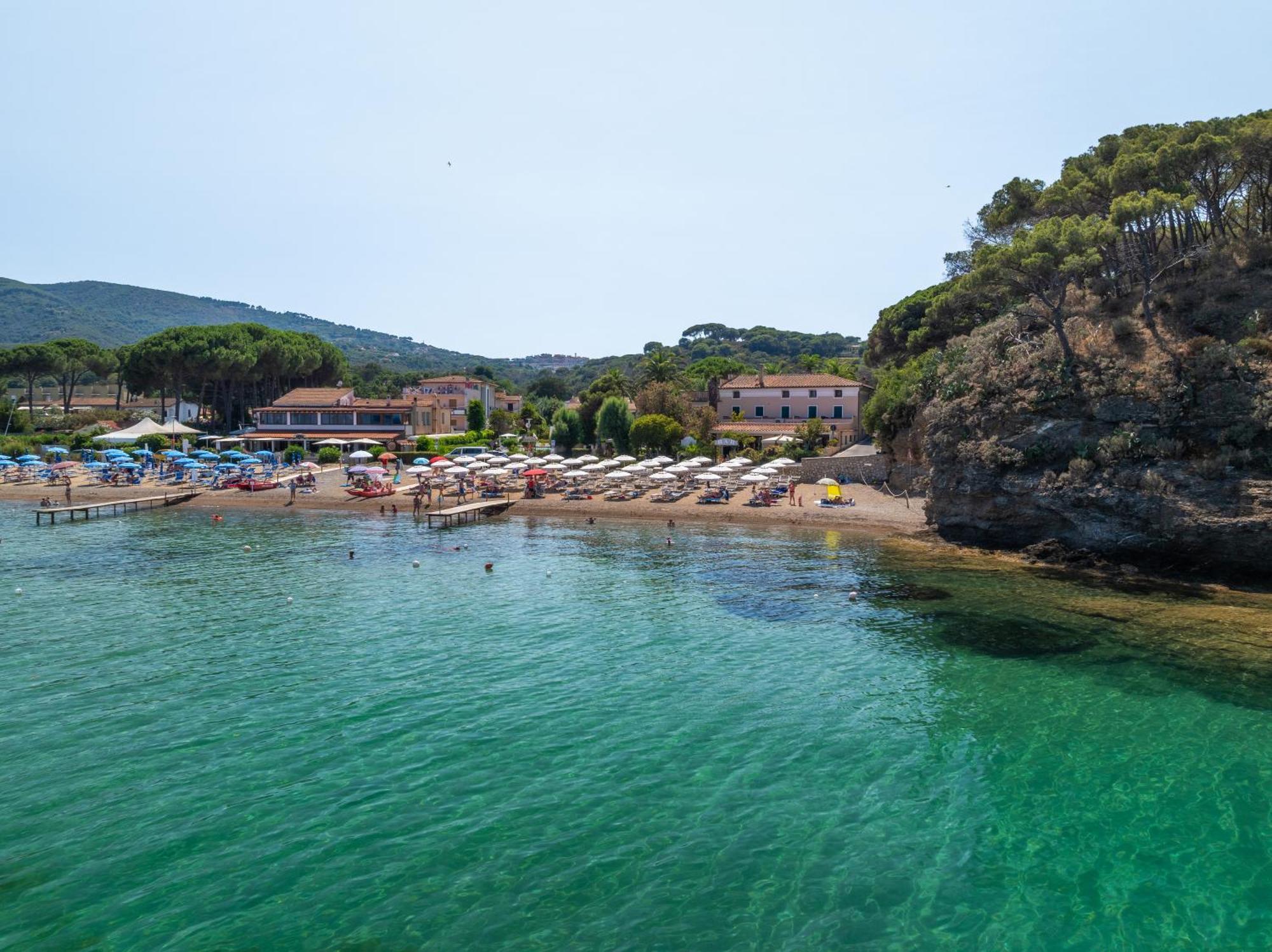 Hotel Villa Rodriguez Capoliveri  Exterior photo